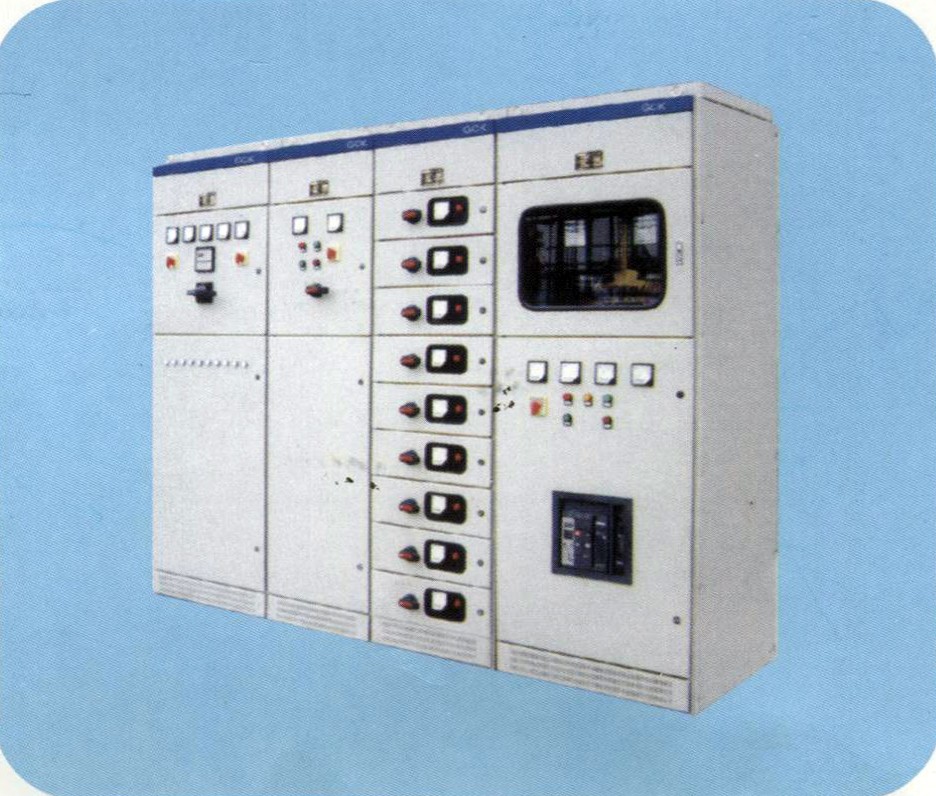 KYN28A-12、2000-31.5戶內(nèi)金屬鎧裝抽開(kāi)式開(kāi)關(guān)設(shè)備2